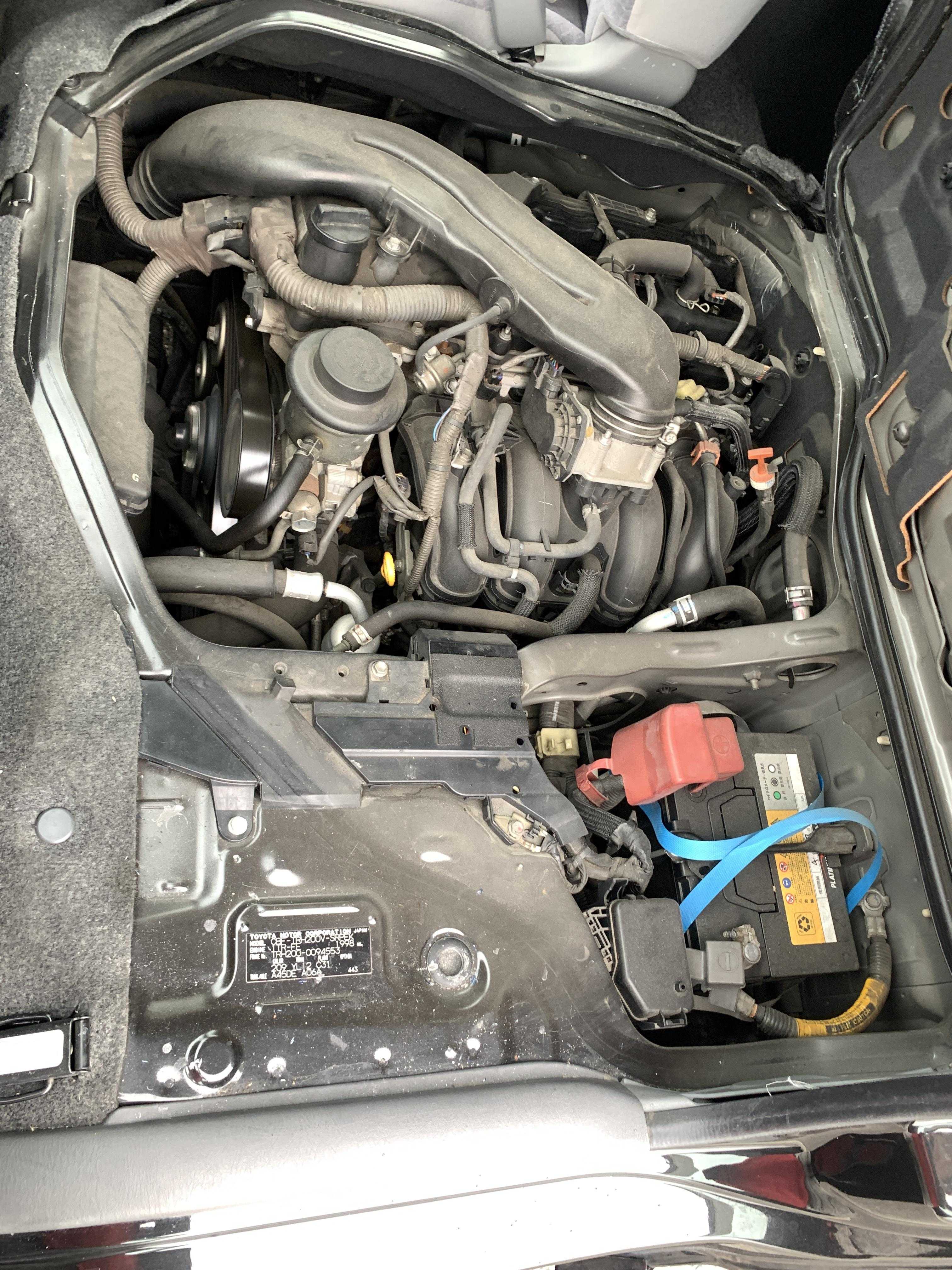 car-img