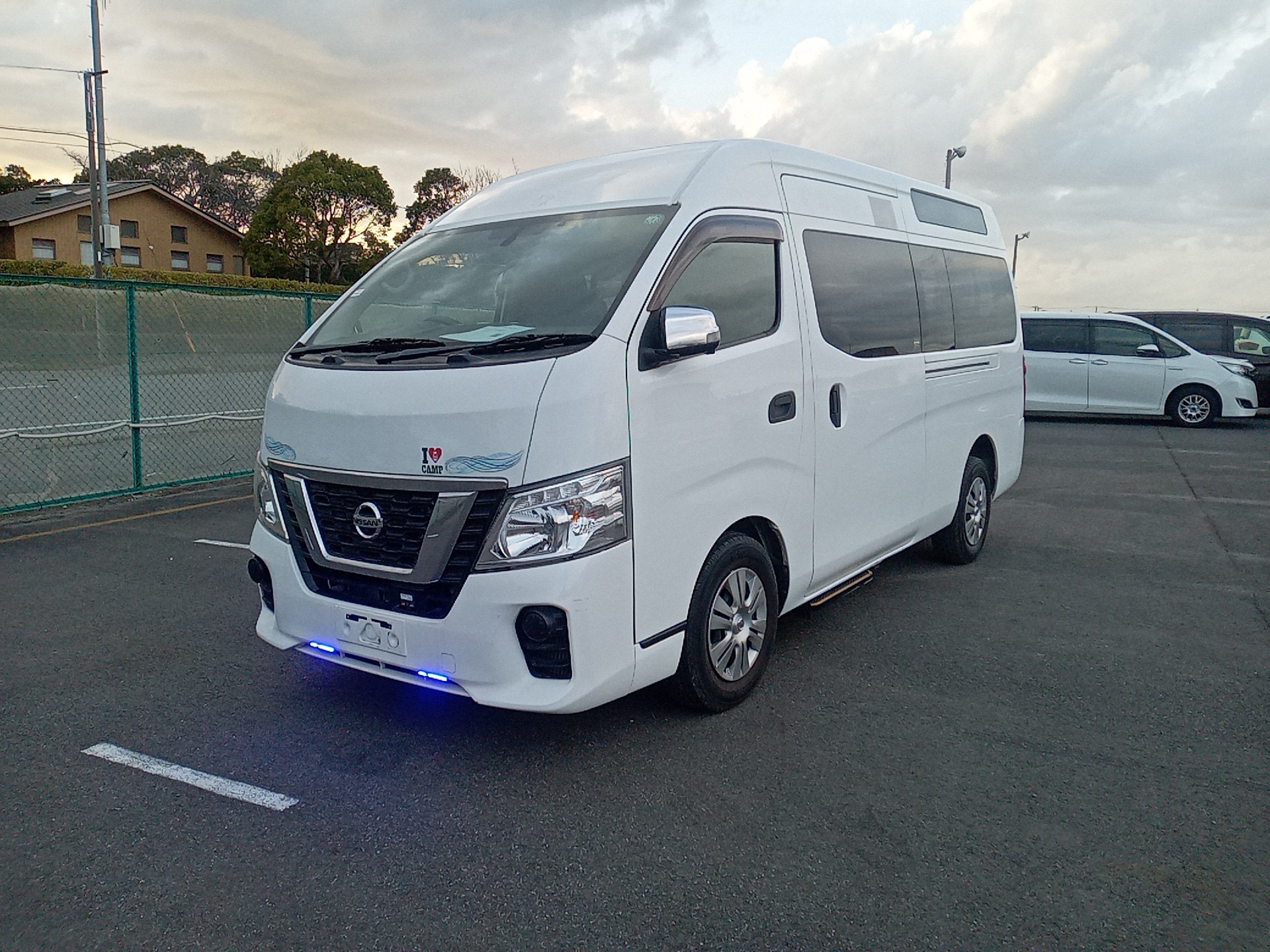 Nissan Caravan Van 2018